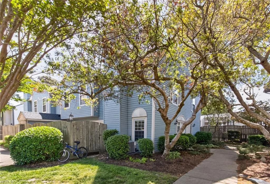 530 N Birdneck RD #101, VIRGINIABEACH VA 23451 - Photo 3