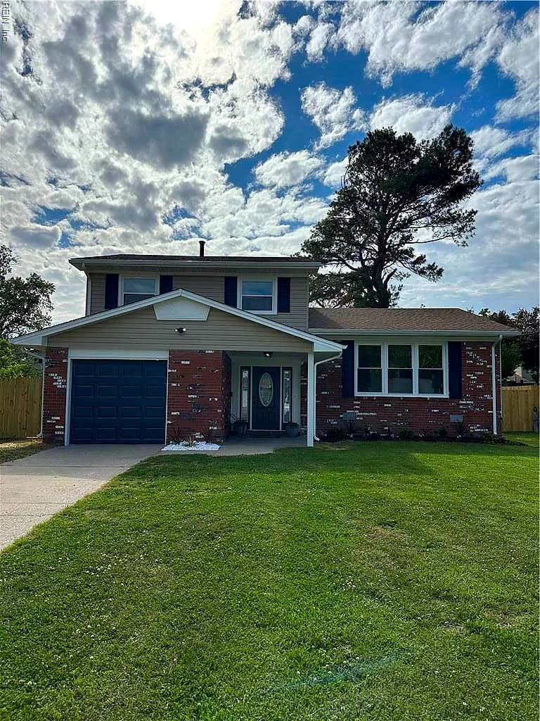 453 W Plantation RD, VIRGINIA BEACH VA 23454 - Main photo