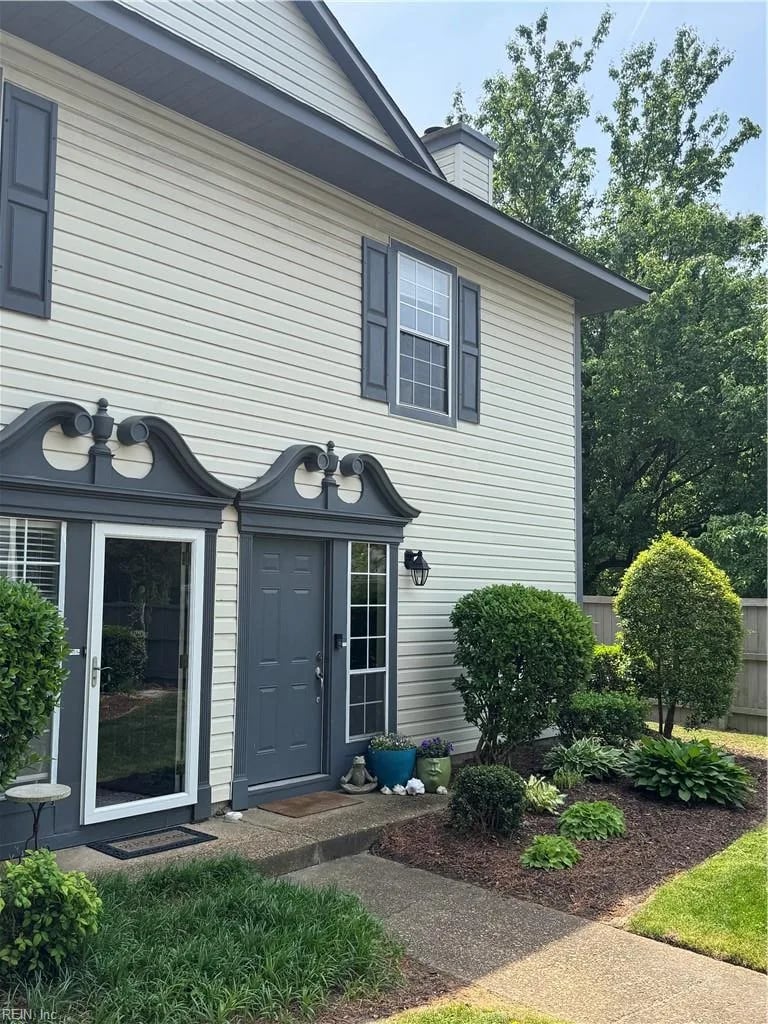 407 Chatterton DR, Virginia Beach — 2 bed Residential, 1,256 sqft
