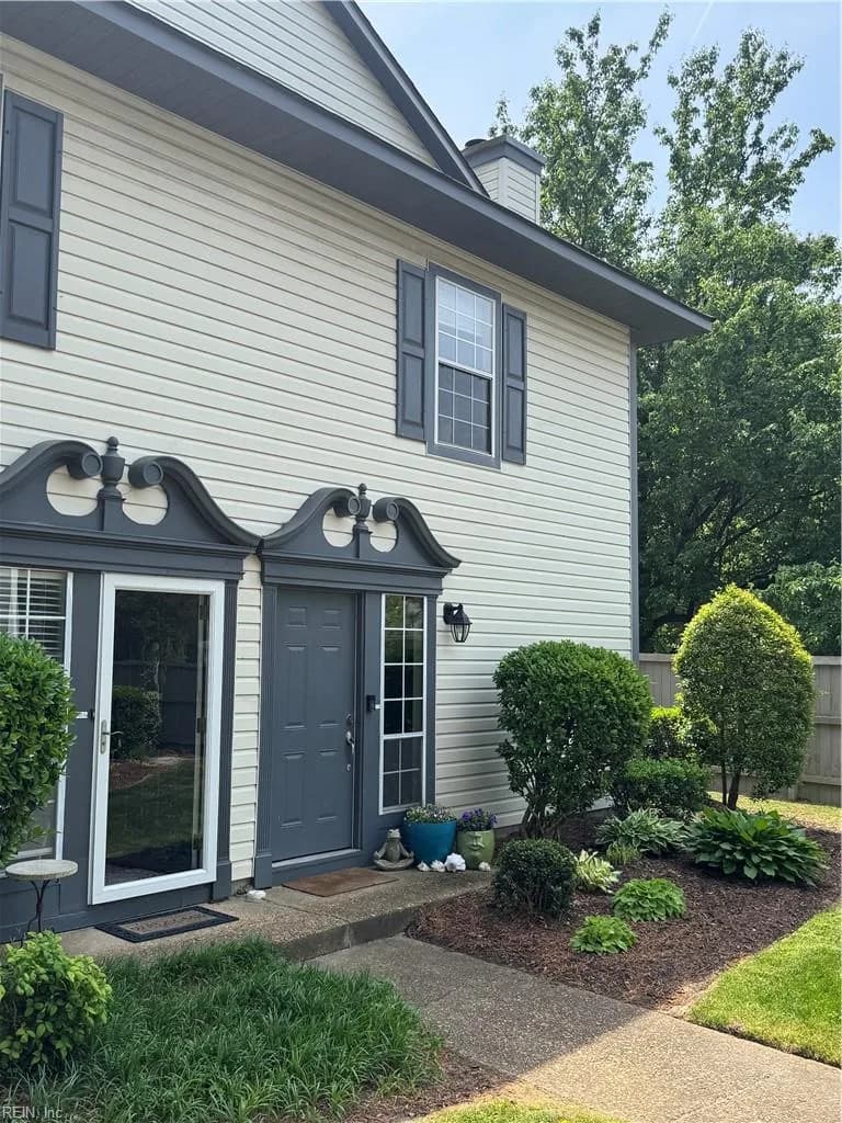 407 Chatterton DR, VIRGINIABEACH VA 23454 - Photo 2