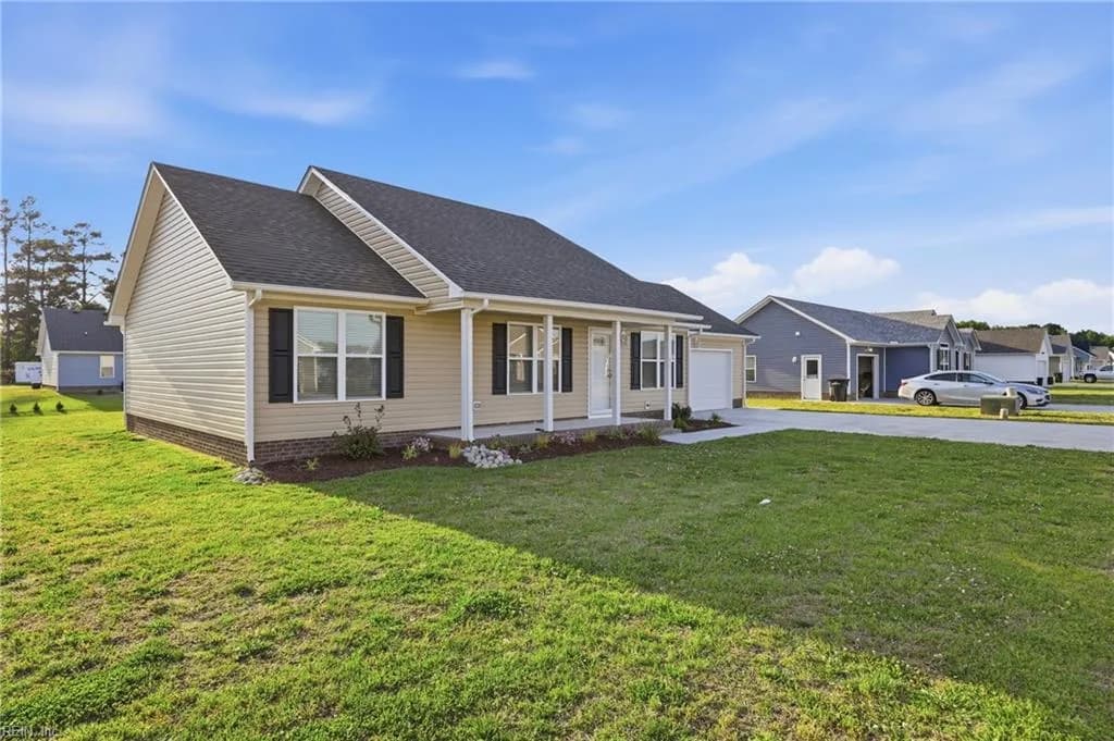 211 Compass DR, ELIZABETHCITY NC 27909 - Photo 4