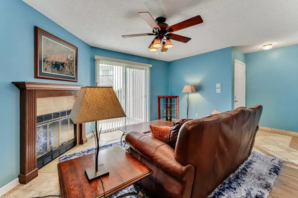 1718 Rock Bridge MEWS #B, CHESAPEAKE VA 23320 - Photo 5