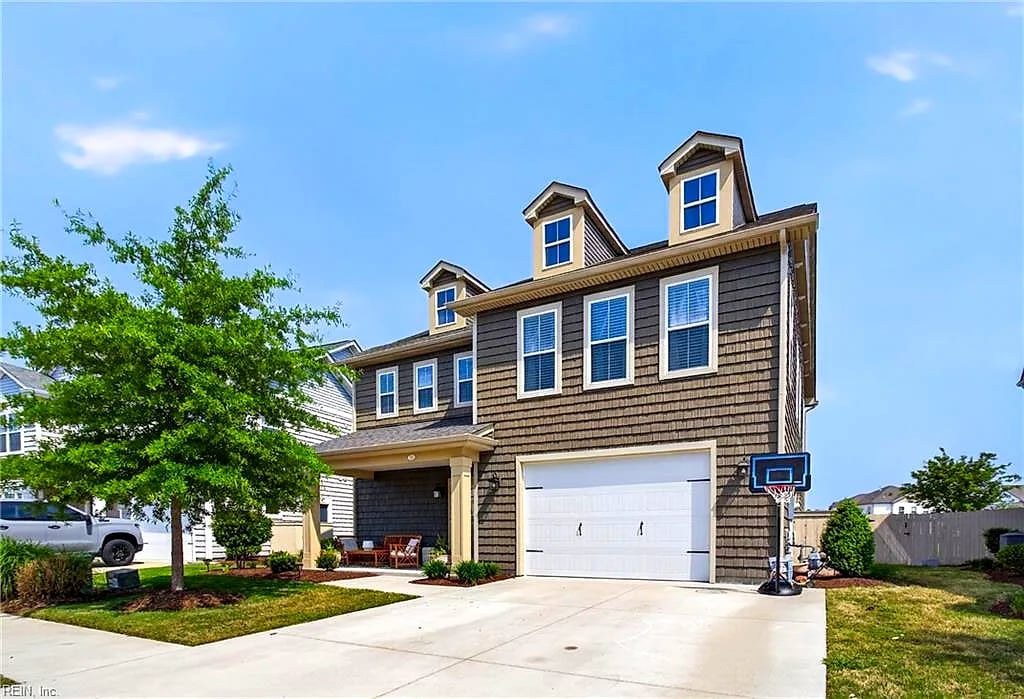 320 Middleton WAY, Chesapeake — 3 bed Residential, 2,431 sqft