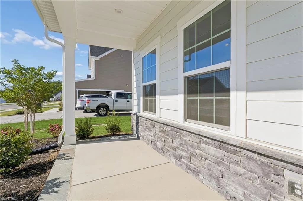 1504 Charlie ST, CHESAPEAKE VA 23322 - Photo 4