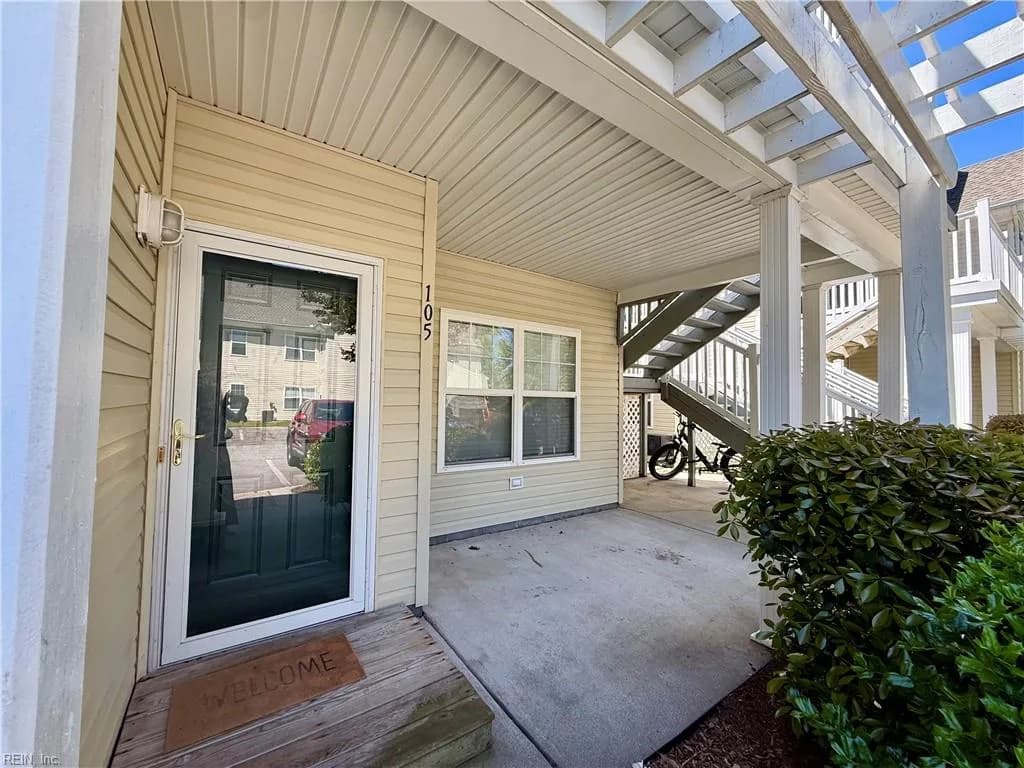 400 Coastal Walk PL #105, VIRGINIABEACH VA 23451 - Photo 3