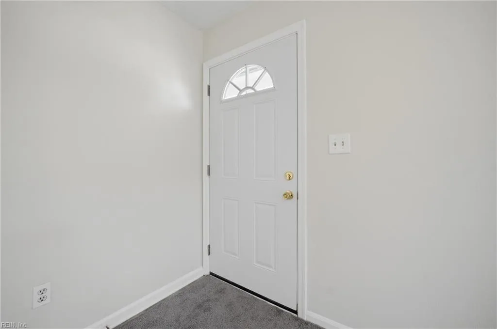 1415 Hibie ST, NORFOLK VA 23523 - Photo 4