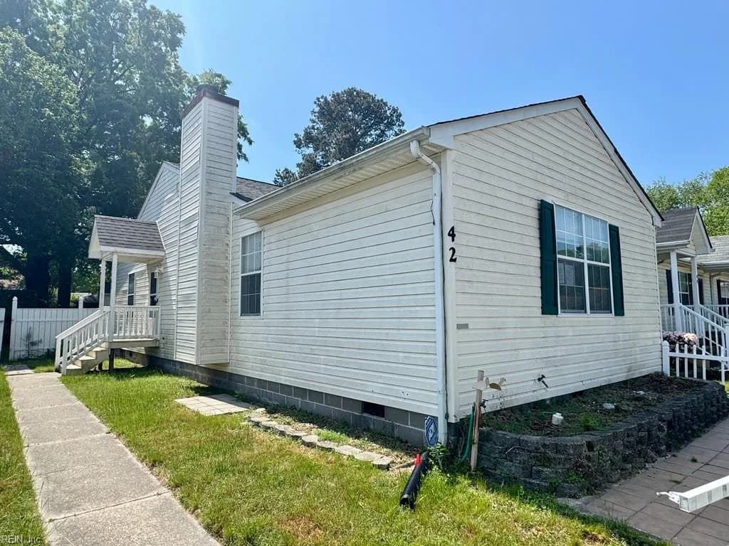 42 Cooper DR, PORTSMOUTH VA 23702 - Photo 3