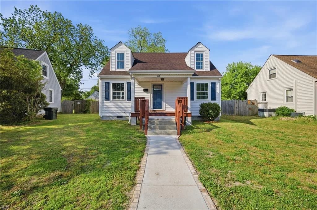 44 Henry ST, HAMPTON VA 23669 - Photo 3