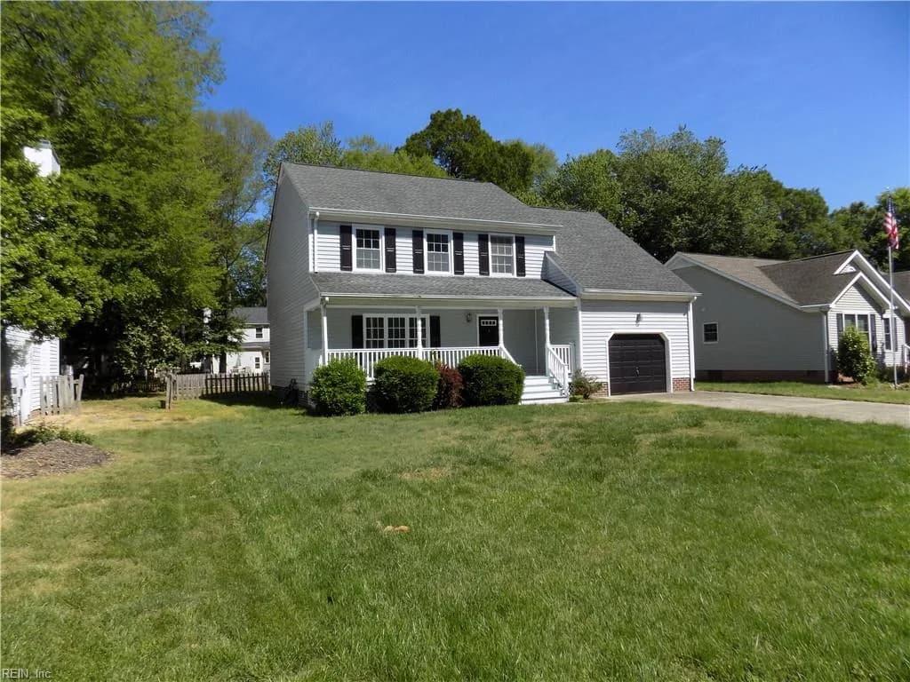 317 Bridge Wood DR, YORKTOWN VA 23693 - Photo 4
