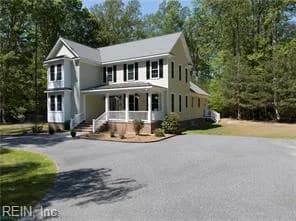 7563 South Shore DR, GLOUCESTER VA 23061 - Photo 4