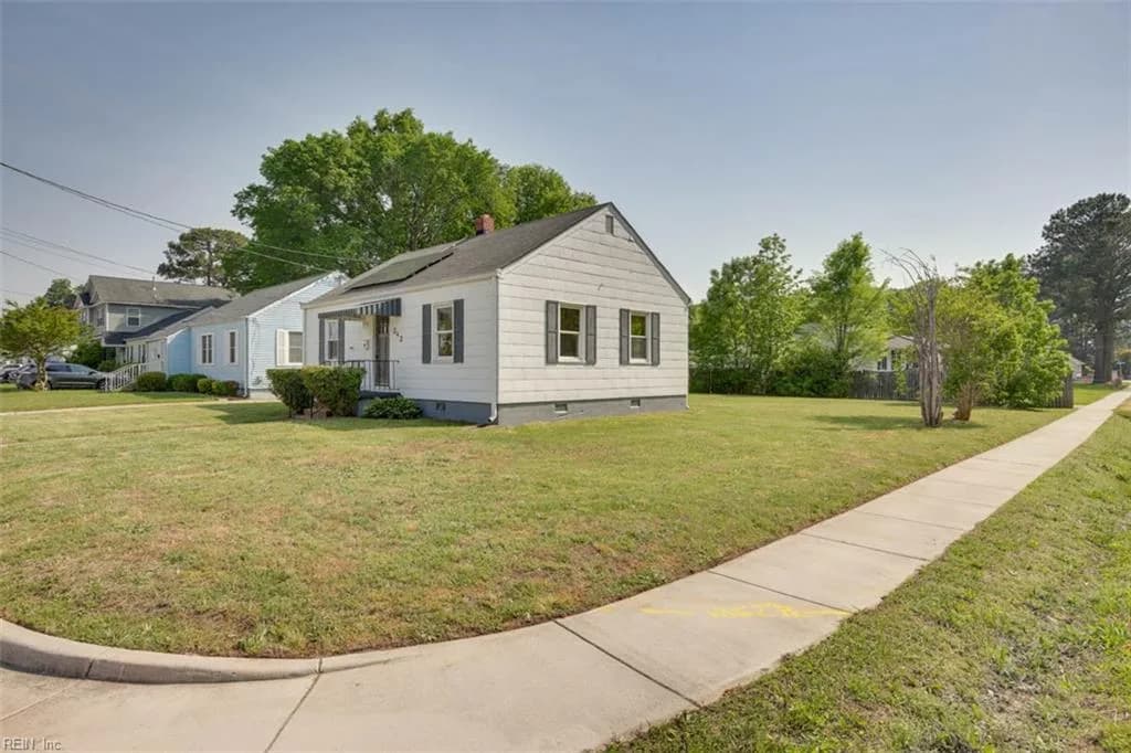 343 Darby AVE, HAMPTON VA 23663 - Photo 2
