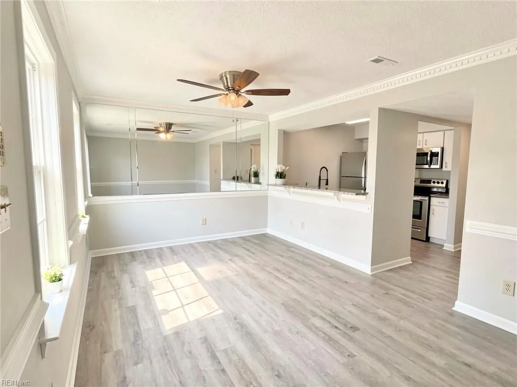 217 Eaton ST, HAMPTON VA 23669 - Photo 5