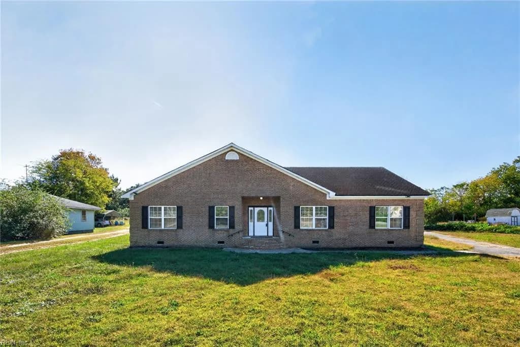4820 Old Stage HWY, SMITHFIELD VA 23430 - Photo 2