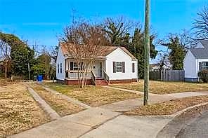 1152 Orcutt AVE, NEWPORT NEWS VA 23607 - Main photo