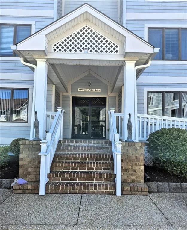7 Harbor Watch DR #223, CHESAPEAKE VA 23320 - Photo 4