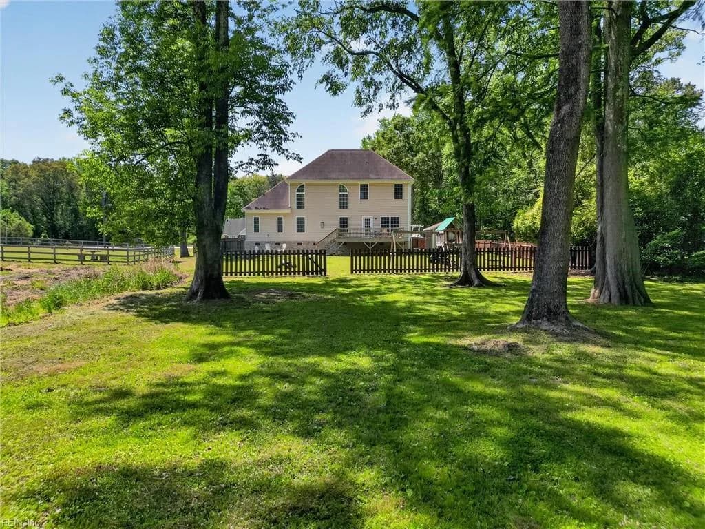 1740 Land Of Promise RD, CHESAPEAKE VA 23322 - Photo 3