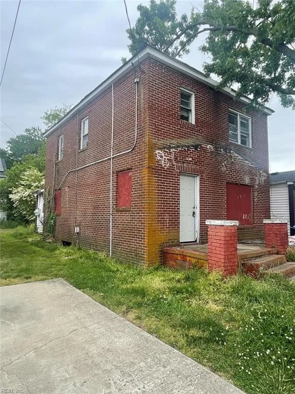 4310 Roanoke AVE, NEWPORTNEWS VA 23607