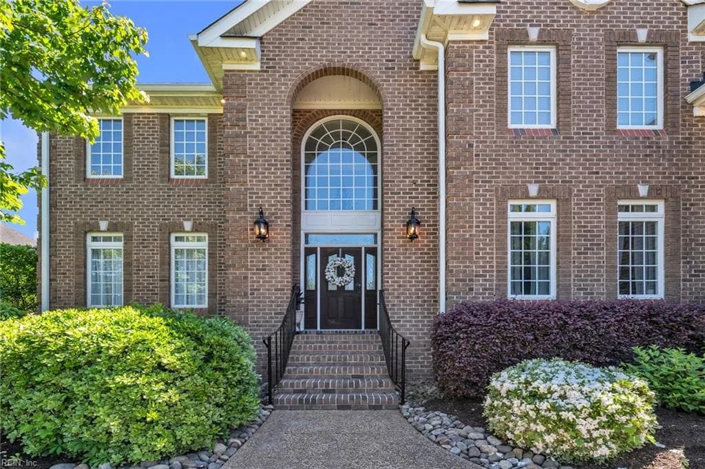 1301 Simon DR, CHESAPEAKE VA 23320 - Photo 4