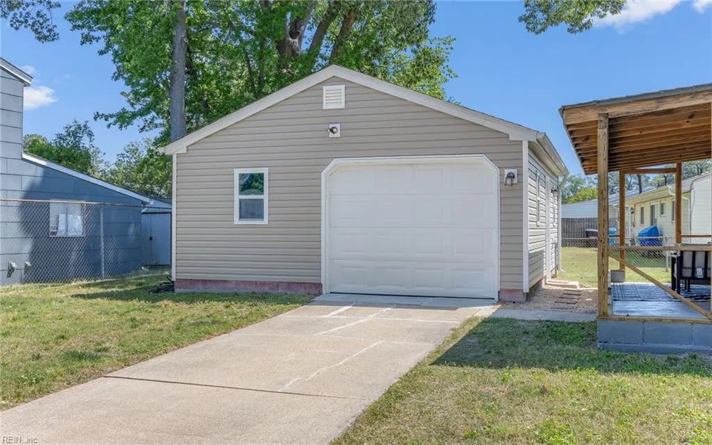 3428 S Plaza TRL, VIRGINIABEACH VA 23452 - Photo 4
