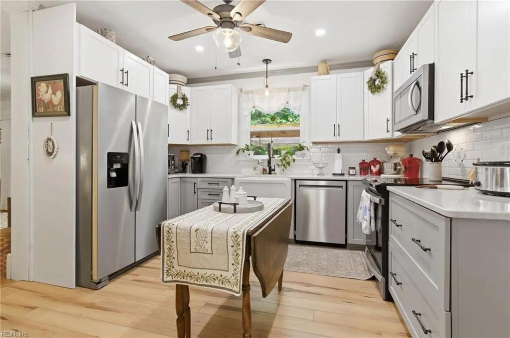 609 Azalea CT, SUFFOLK VA 23434 - Photo 5