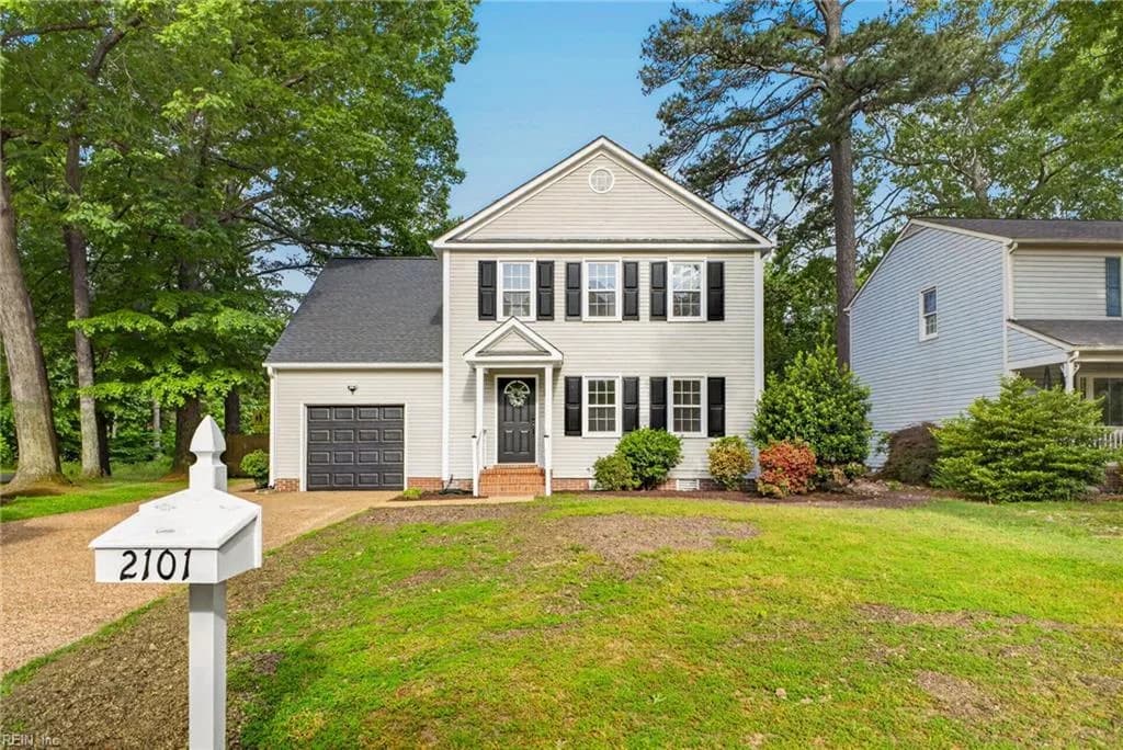 2101 Village Green PW, NEWPORTNEWS VA 23602 - Main photo