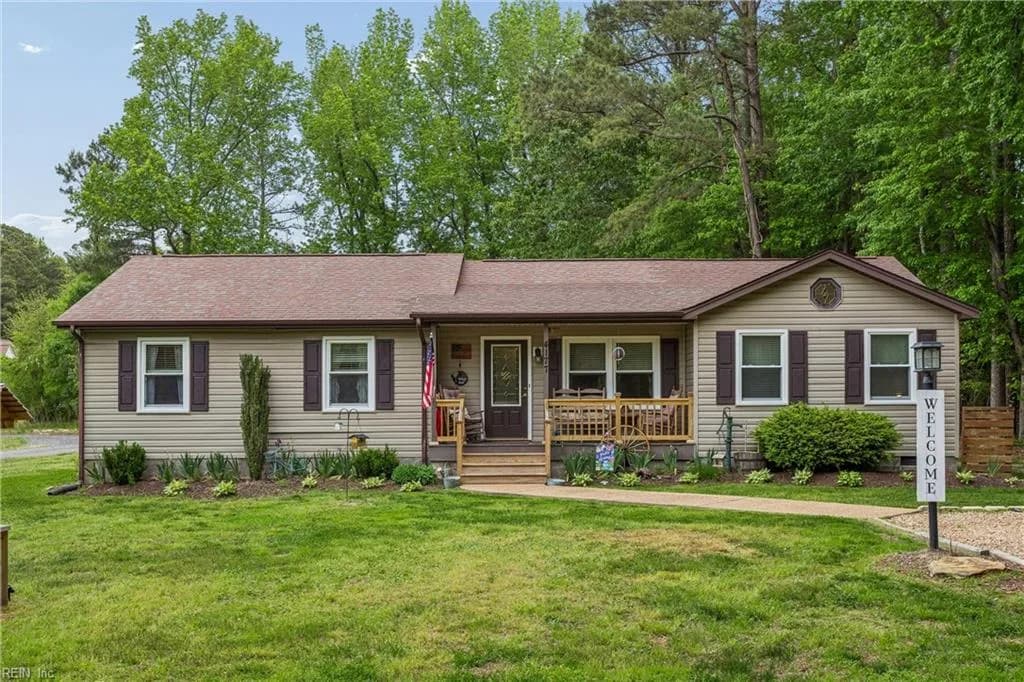 4177 Providence RD, HAYES VA 23072 - Main photo