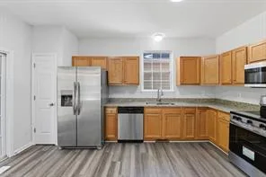 2560 Banbury CT, HAYES VA 23072 - Photo 4