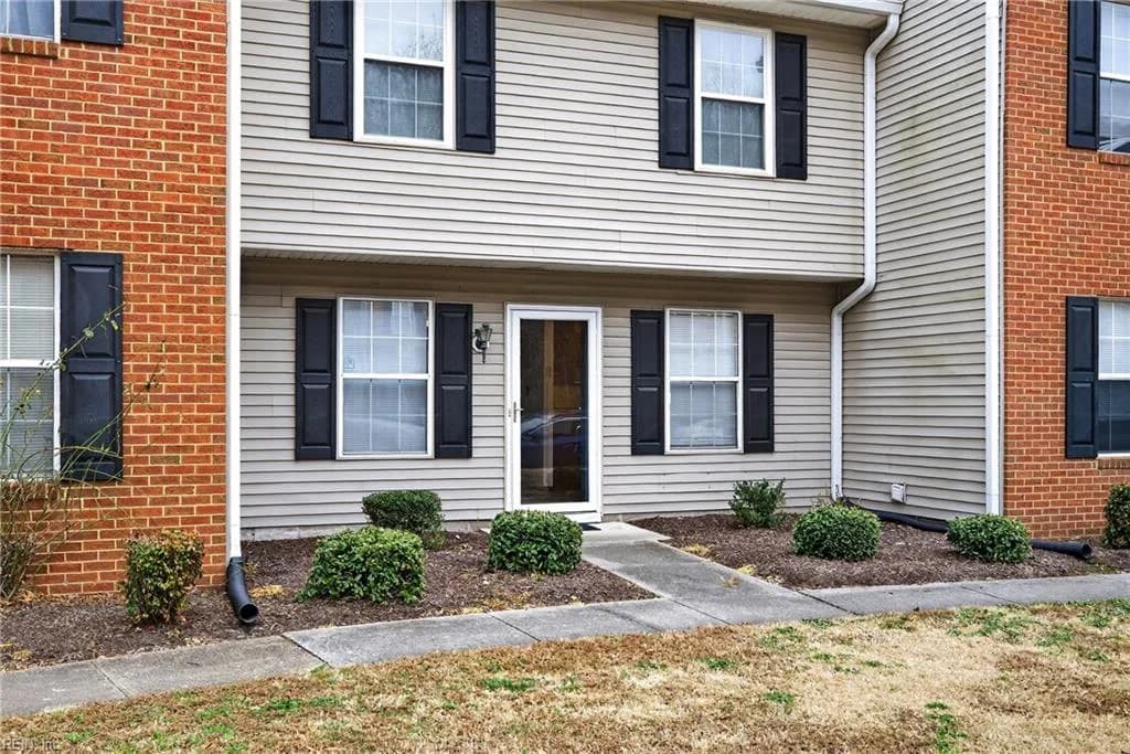 3529 Clover Meadows DR, CHESAPEAKE VA 23321 - Photo 4