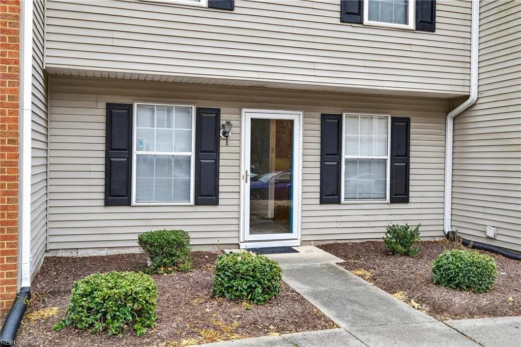 3529 Clover Meadows DR, CHESAPEAKE VA 23321 - Photo 5