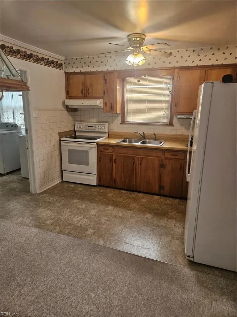 1529 Wood AVE, CHESAPEAKE VA 23325 - Photo 4