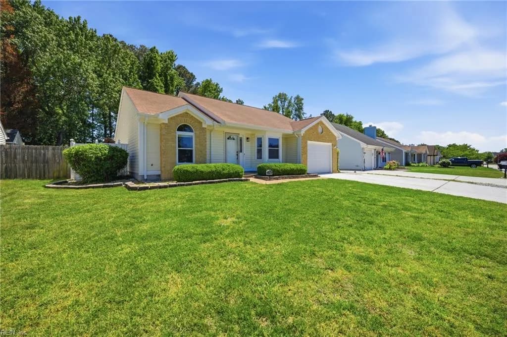 1792 Pathfinder DR, VIRGINIABEACH VA 23454 - Photo 3