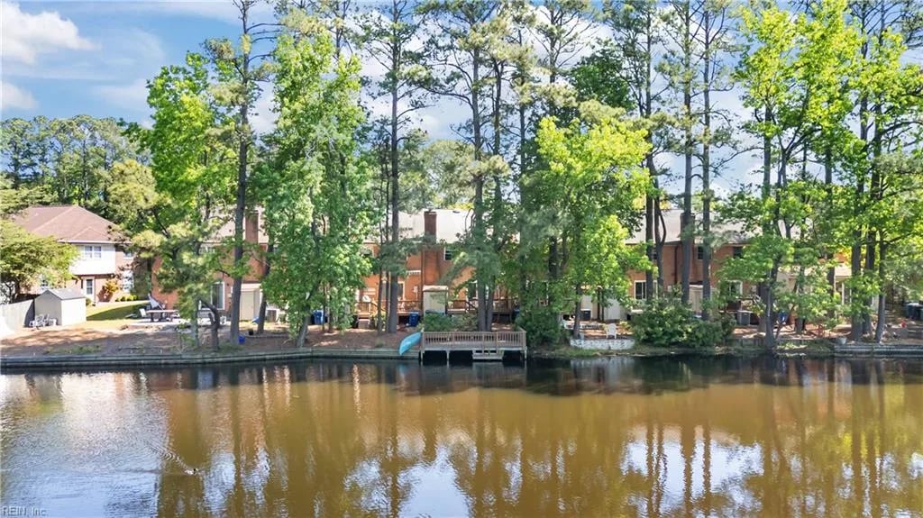 3587 Sir Wilfred PL, Virginia Beach — 3 bed Residential, 1,628 sqft