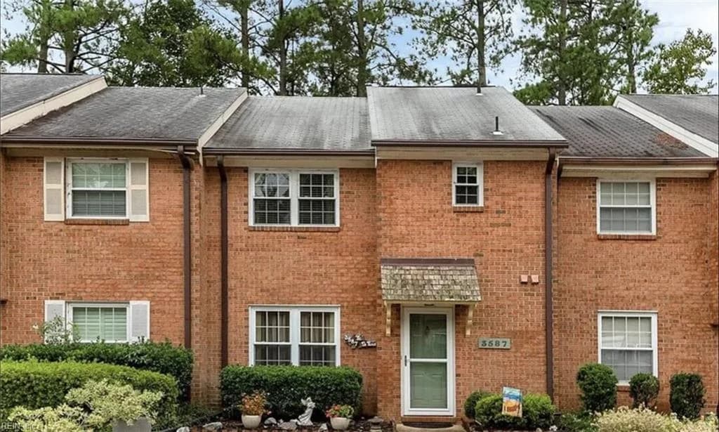 3587 Sir Wilfred PL, VIRGINIABEACH VA 23452 - Photo 2