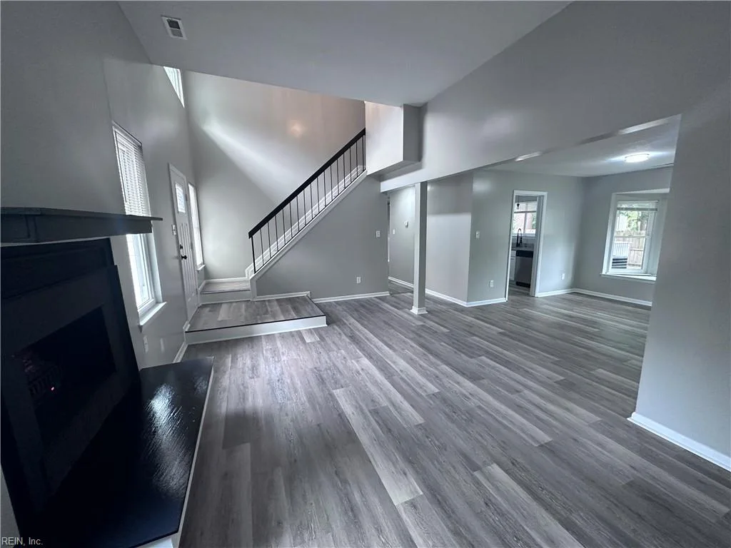 737 Longleaf LN, NEWPORTNEWS VA 23608 - Photo 5