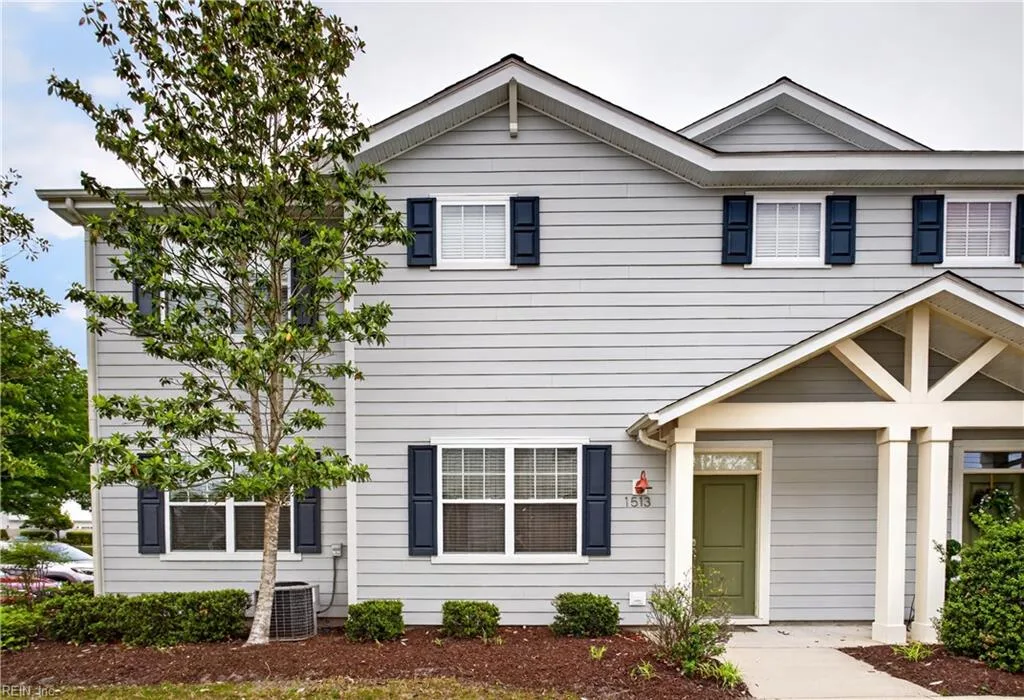 1513 Pucknall DR, CHESAPEAKE VA 23320