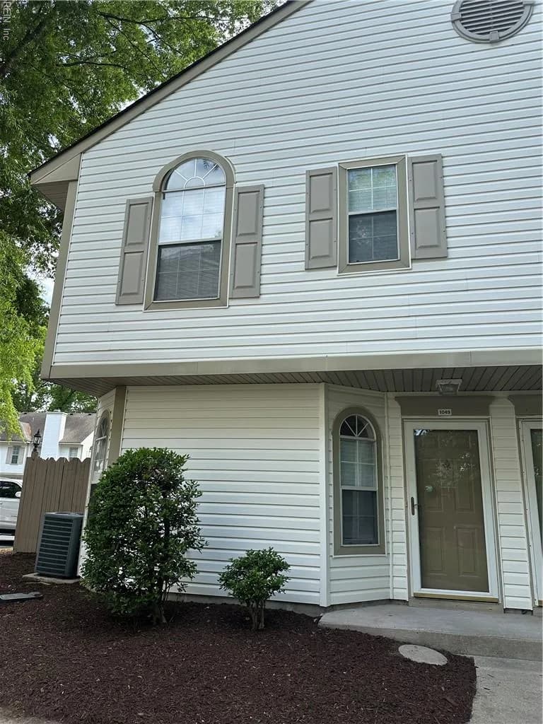 1049 Shelford CT, VIRGINIABEACH VA 23454 - Photo 3