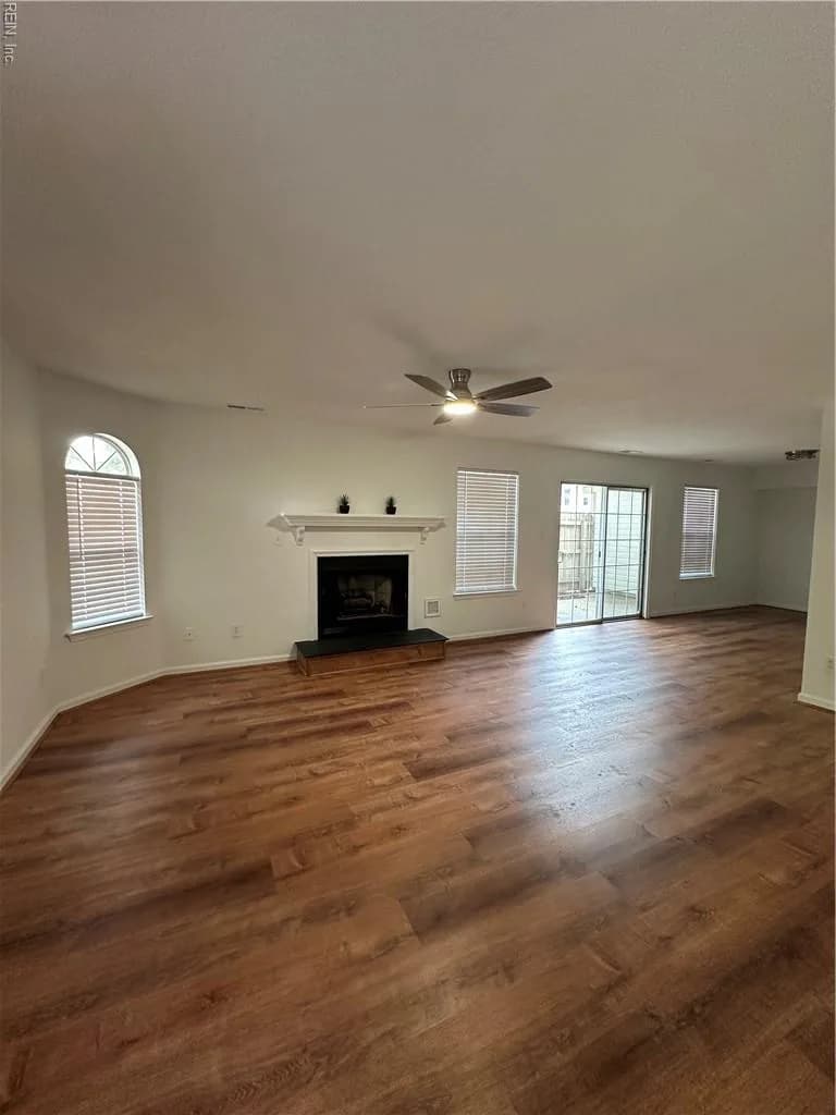 1049 Shelford CT, VIRGINIABEACH VA 23454 - Photo 4