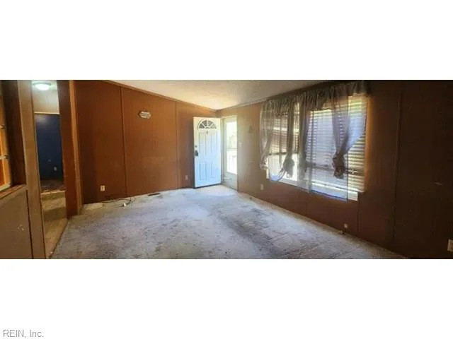 7257 Spur LN, MACHIPONGO VA 23405 - Photo 4