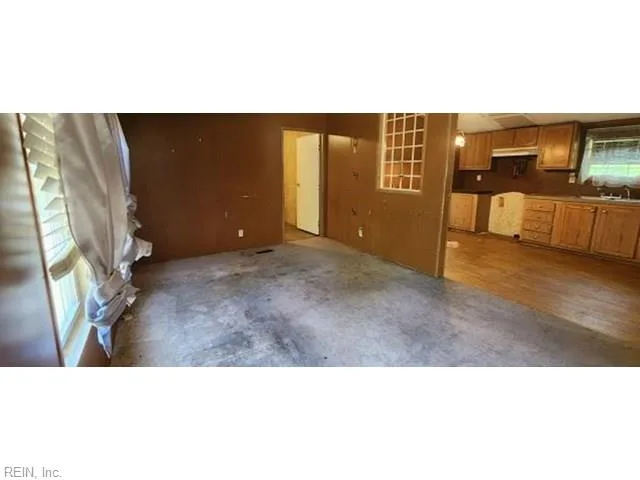 7257 Spur LN, MACHIPONGO VA 23405 - Photo 5