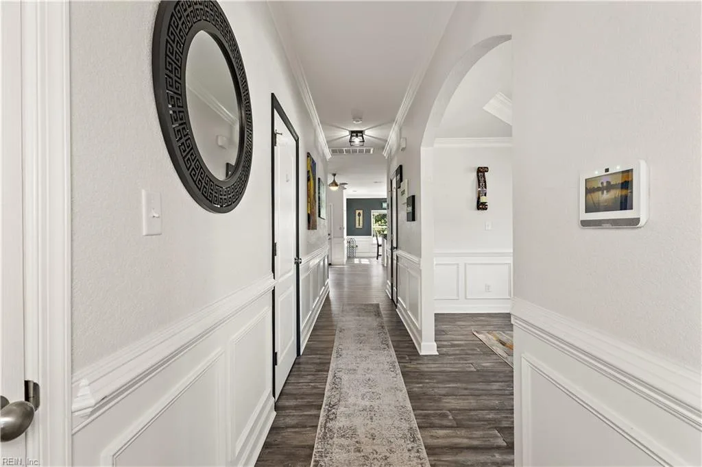 38 Thomas Nelson DR, HAMPTON VA 23666 - Photo 5