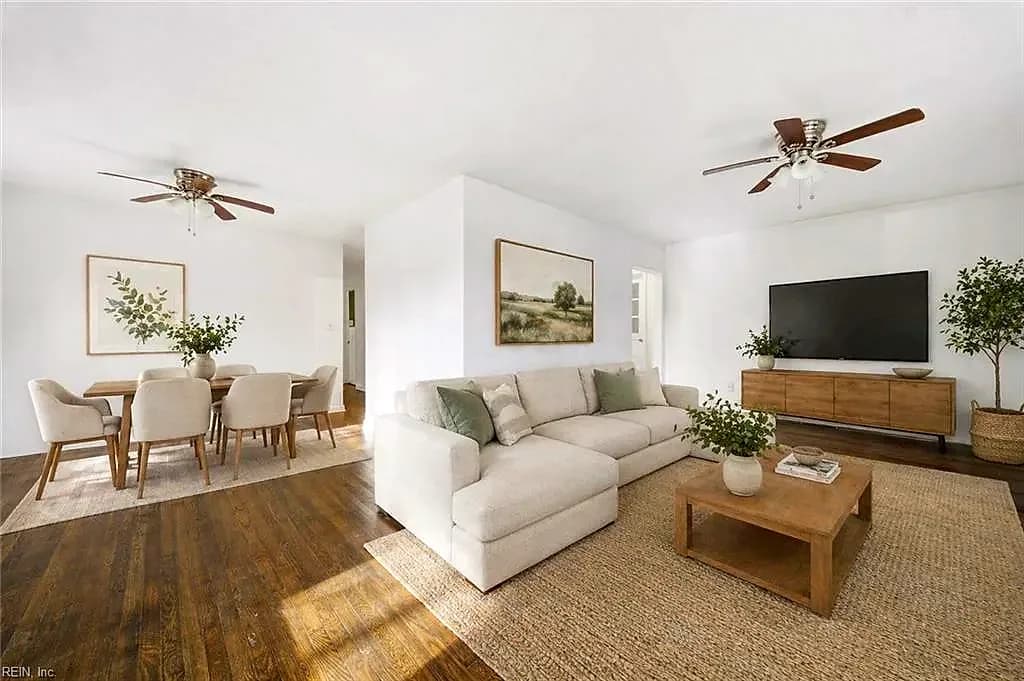 4904 Holly RD, PORTSMOUTH VA 23703 - Photo 2