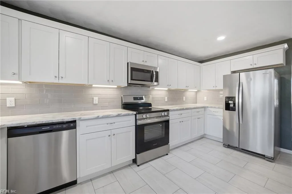 108 Marcy ST, PORTSMOUTH VA 23701 - Photo 3