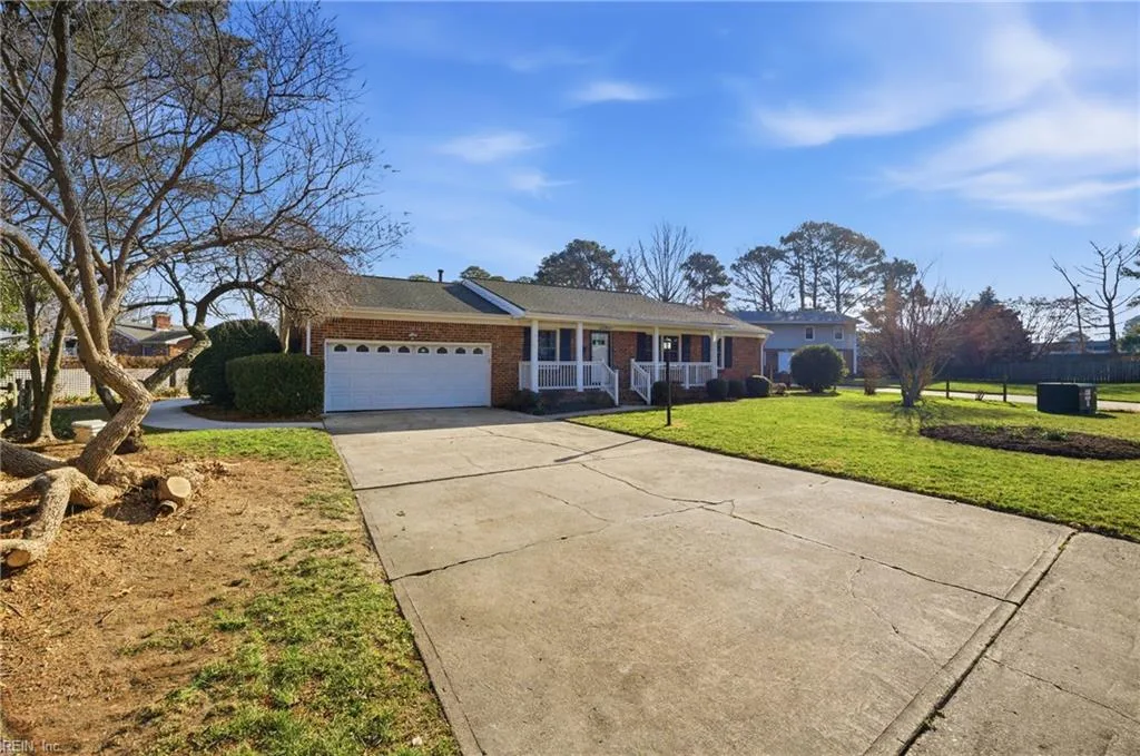 1695 Meredith RD, VIRGINIABEACH VA 23455