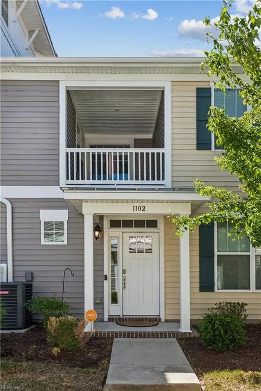 1102 Celia CT, HAMPTON VA 23666 - Photo 3