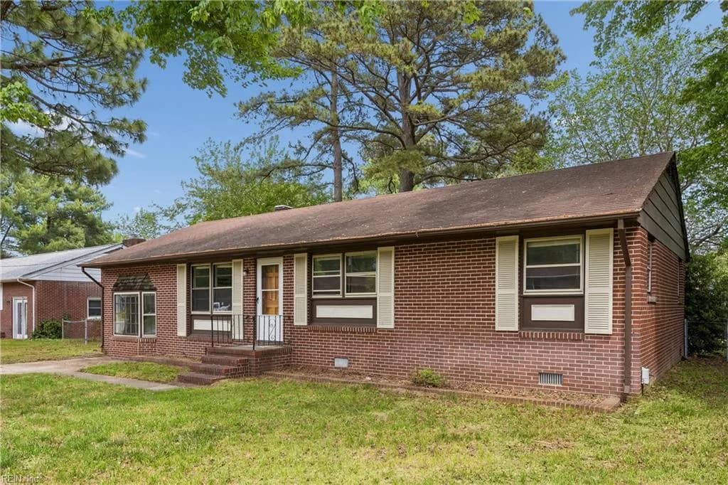 116 Bailey RD, YORKTOWN VA 23692 - Photo 4