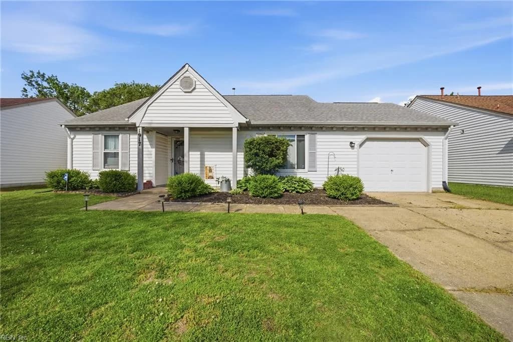 1917 Fayson CT, VIRGINIABEACH VA 23464 - Photo 3