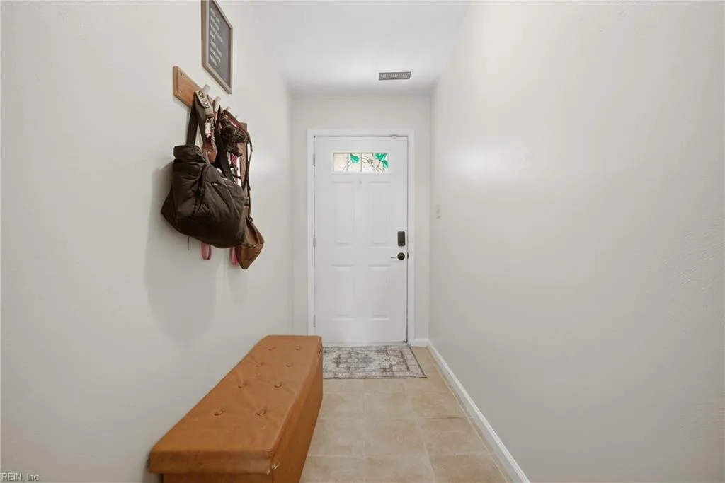1917 Fayson CT, VIRGINIABEACH VA 23464 - Photo 5