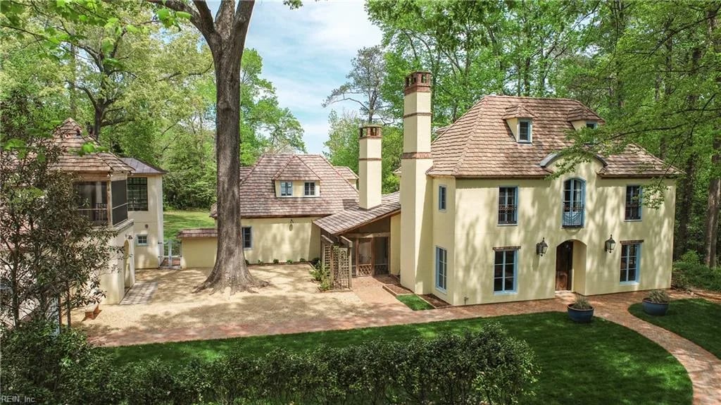 1349 Sycamore RD, Virginia Beach — 6 bed Residential, 9,043 sqft