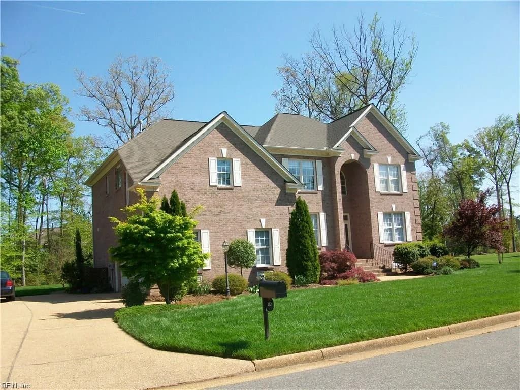 102 Egret CT, YORKTOWN VA 23692 - Photo 3