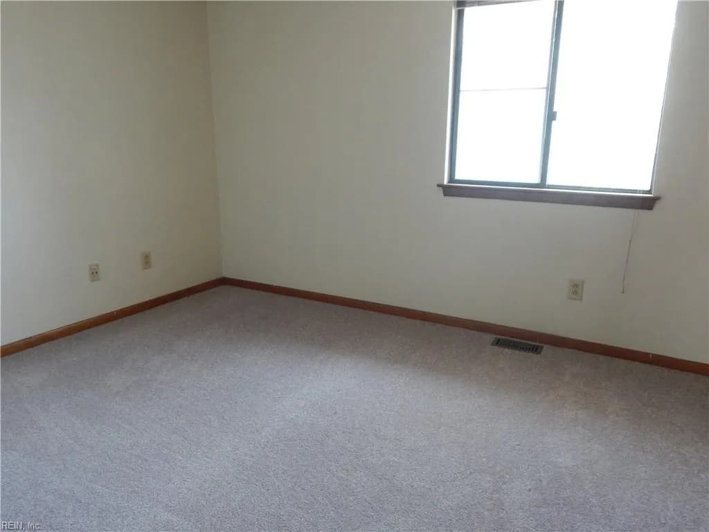 1521 East Ocean Vew AVE #208, NORFOLK VA 23503 - Photo 4